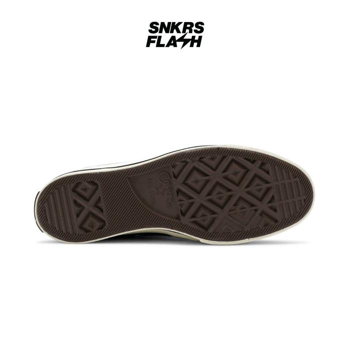 Sepatu Sneakers Unisex CONVERSE CHUCK 70 HI BLACK - Image 2